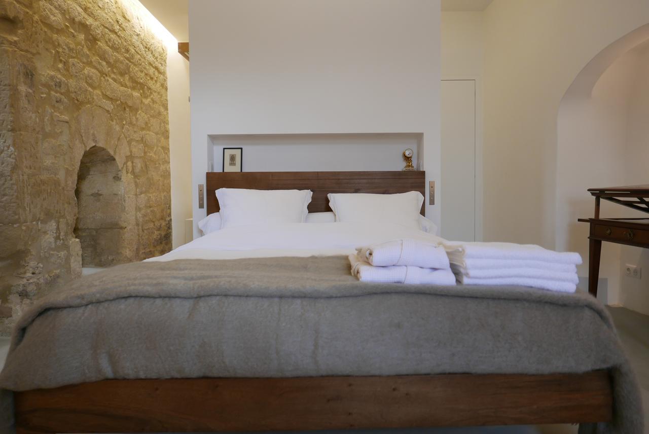 Tour Sarrazine De Montaren Bed & Breakfast Dış mekan fotoğraf