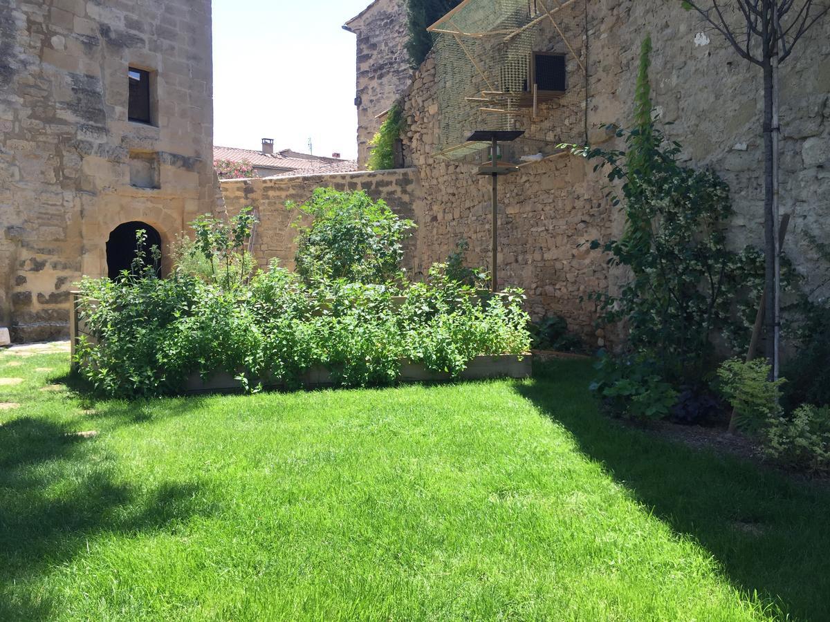 Tour Sarrazine De Montaren Bed & Breakfast Dış mekan fotoğraf