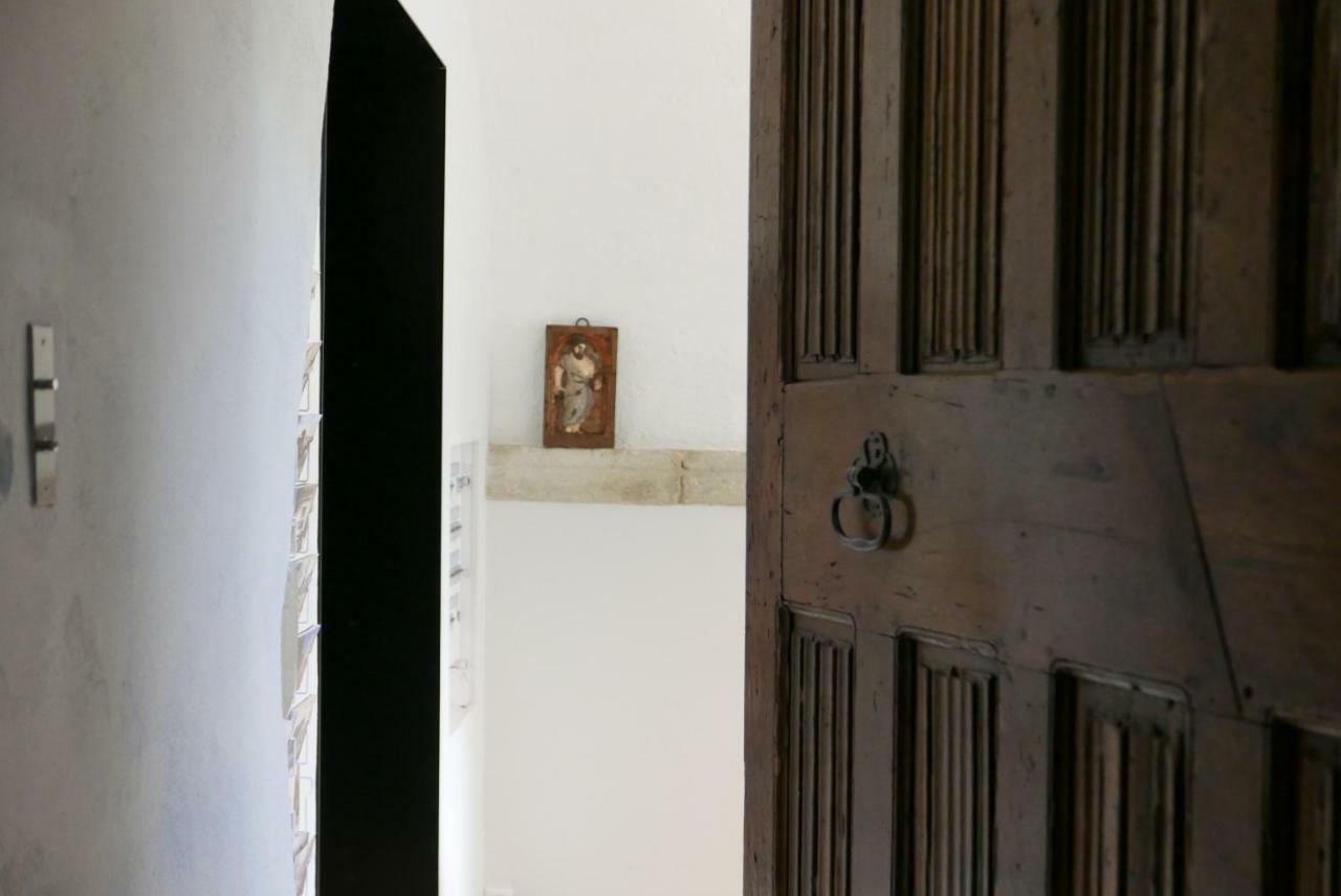 Tour Sarrazine De Montaren Bed & Breakfast Dış mekan fotoğraf